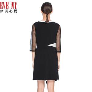 商场同款伊芙心悦春季新品简约几何拼接网纱长袖短款连衣裙