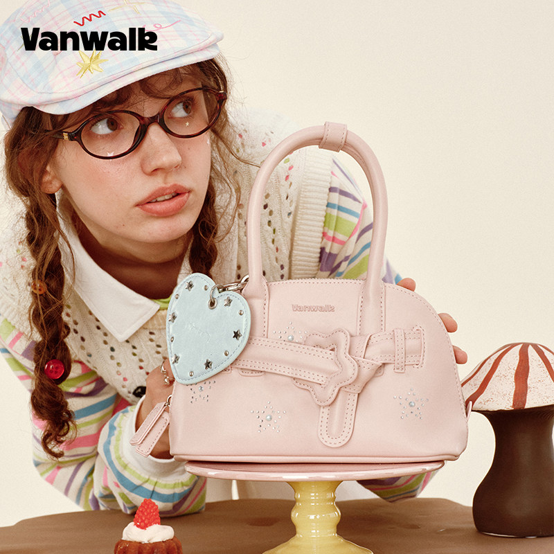 VANWALK松果部落 小众复古秋冬新款手提波士顿保龄球包包女斜挎包,淘宝优惠券,粉丝福利购,淘宝优惠卷