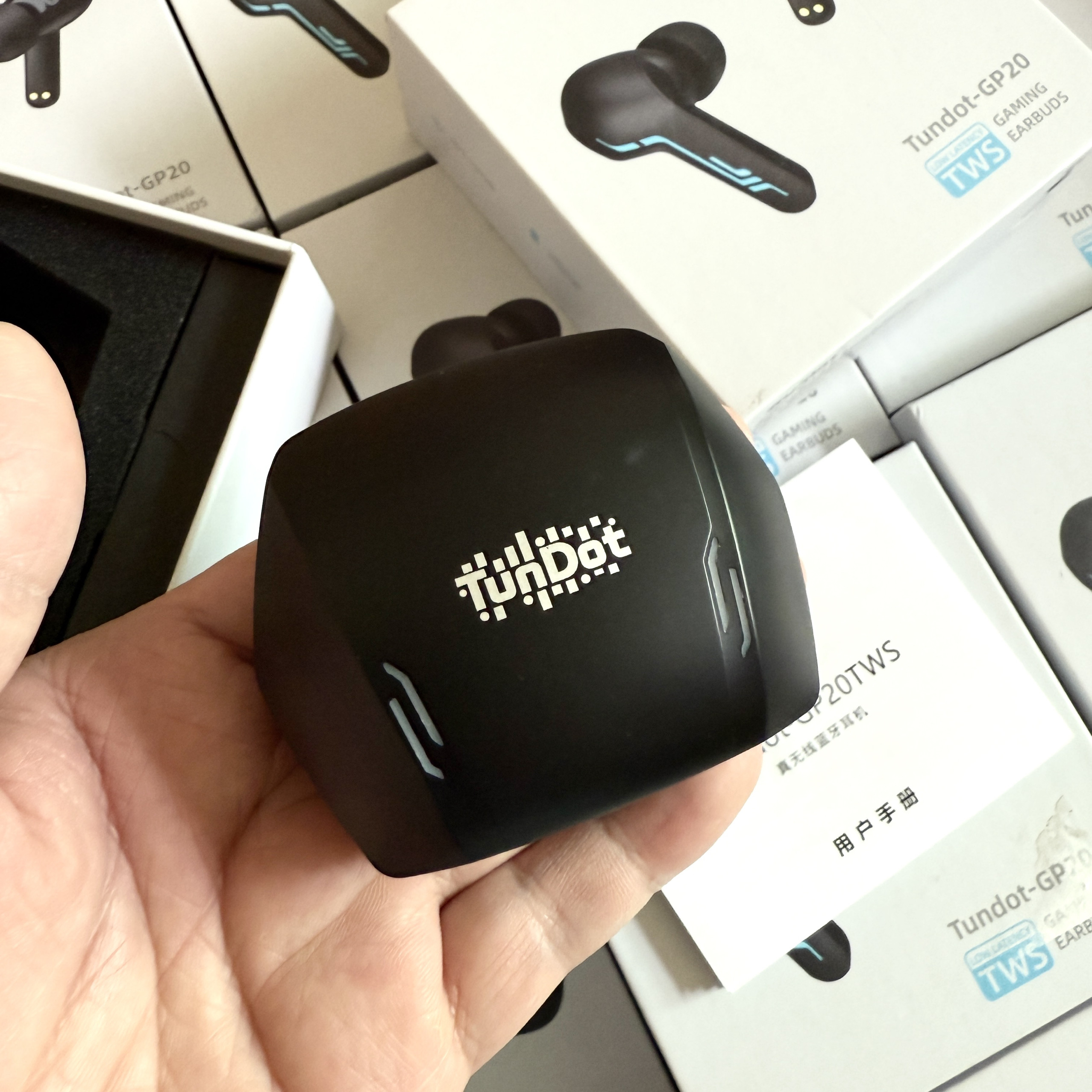 售后退货品 发光蓝牙游戏耳机 良率高 不包好坏处理 颜色随机,淘宝优惠券,粉丝福利购,淘宝优惠卷