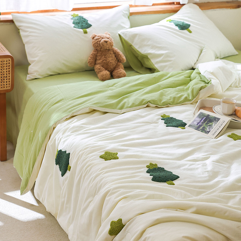  卡丝迪尔家纺化纤被