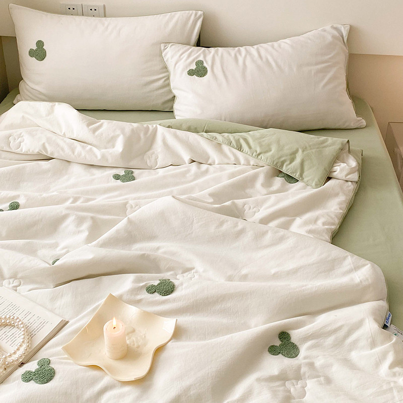  卡丝迪尔家纺化纤被