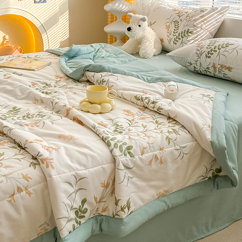  卡丝迪尔家纺化纤被