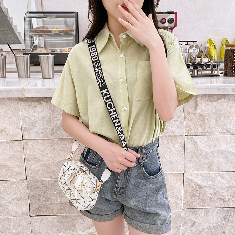 女士化妆包2022新款春女包镭射印花宽肩带小包女士斜挎包一件代发,淘宝优惠券,粉丝福利购,淘宝优惠卷