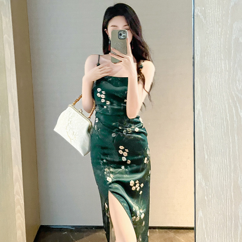  奈安服饰连衣裙