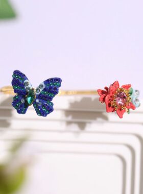 梦幻花园系列蓝色蝴蝶红色花朵