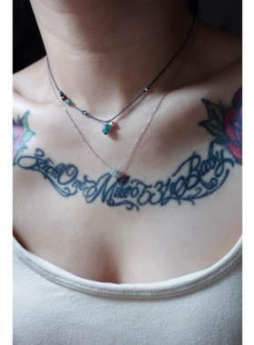 原创小细绳项链天然翡翠蓝水吊s925银秤砣配饰颈链锁骨集原创设计