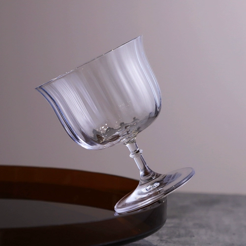 Импортный хрустальный слюнявчик, коктейльный бокал, послеобеденный чай, чайная чашка