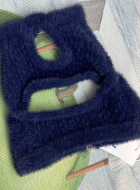 毛绒绒护耳保暖蓝色面罩