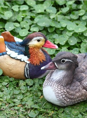 仿真鸳鸯创意摆件动物雕塑花园水池庭院浮水小黄鸭假山树脂工艺品