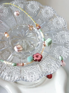 酒馆三零二秒原创设计捷克项链女高级感双层chocker蓝粉色小众