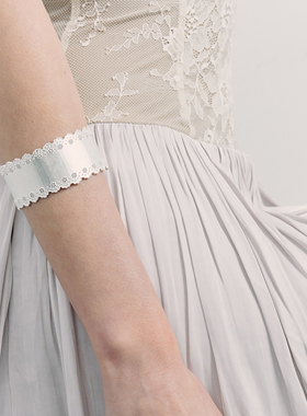 A Ray of Sunlight刺绣花边系列手镯宽精致小巧百搭金银法式时髦