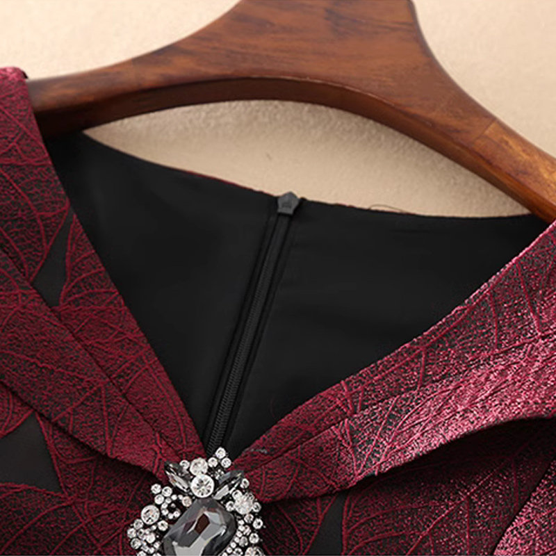 春季新款女装修身显瘦妈妈喜婆婆婚宴高贵晚礼服短袖包臀连衣裙子