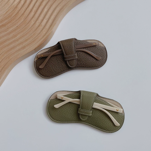 Домашняя обезьяна любит жить в ежедневной невероятной сумке очков Простая, портативная кожа головки хранения.