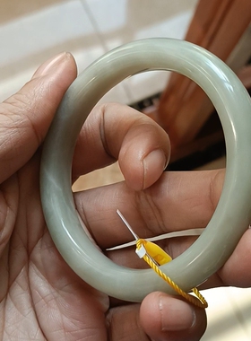 商场撤柜天然和田玉手镯玉镯子 带国家官方鉴定证书保真品礼物g33