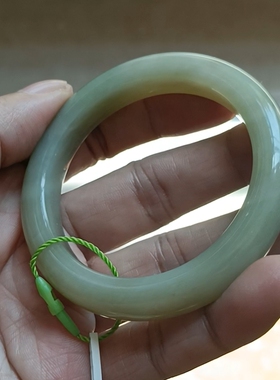 商场撤柜天然和田玉手镯玉镯子 带国家官方鉴定证书保真品礼物q86