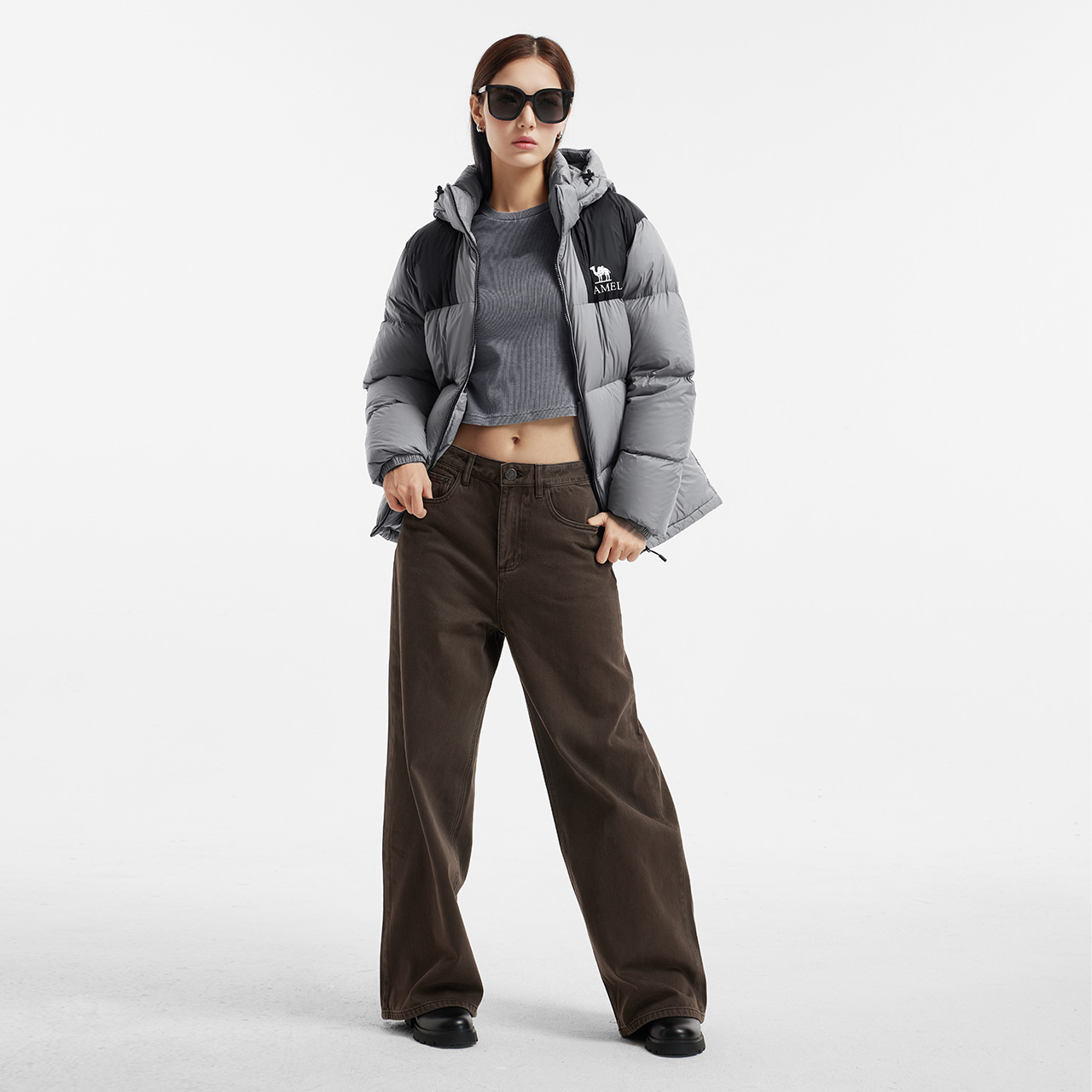 【骆驼小太阳】女装短款羽绒服冬季保暖加厚连帽面包服羽绒外套女