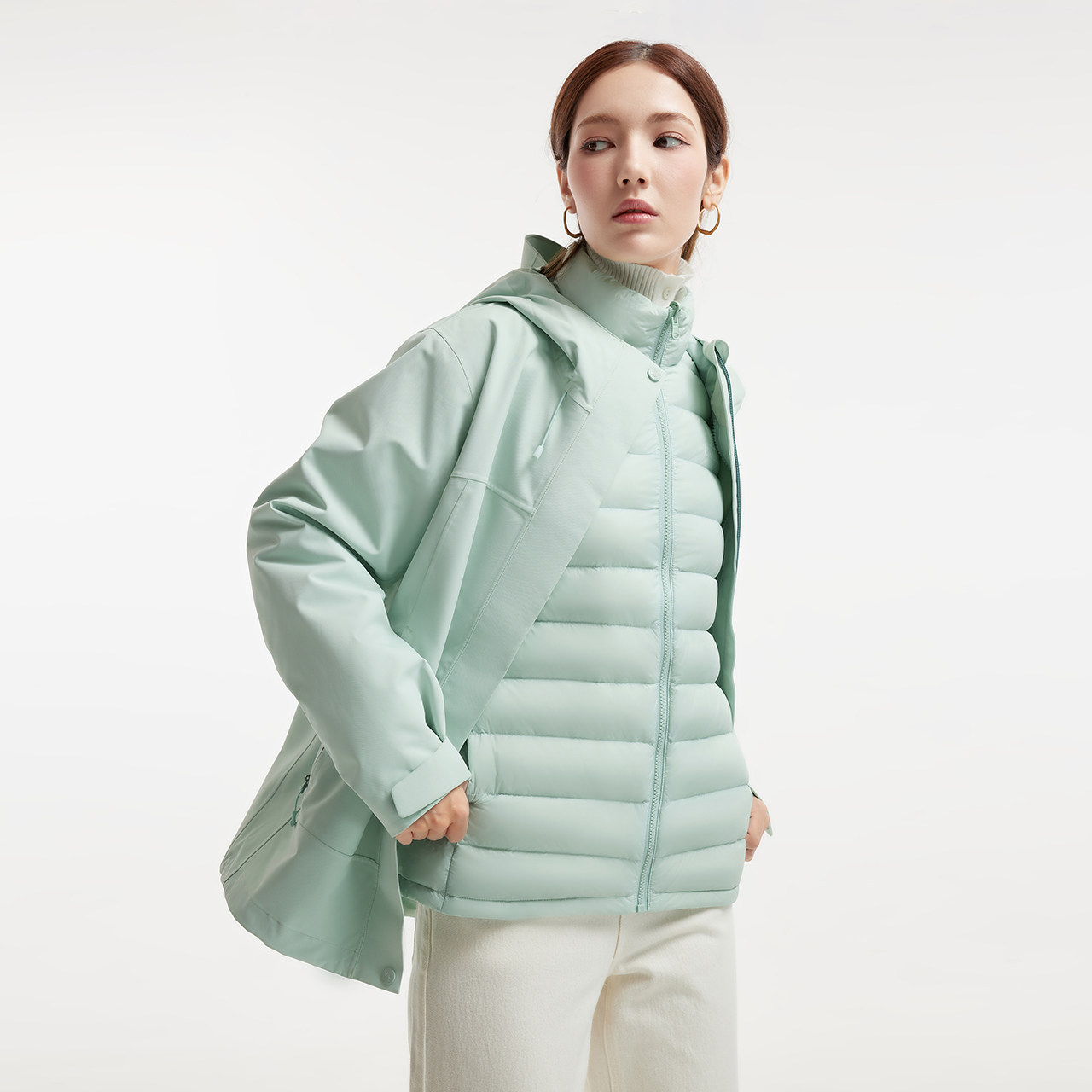 骆驼女装羽绒服冲锋衣三合一2025年冬季新款90绒休闲外套防风防水