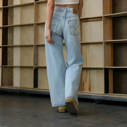 Levi's李维斯26年春夏新款女士美式复古休闲宽松微喇浅色牛仔裤 - 图1