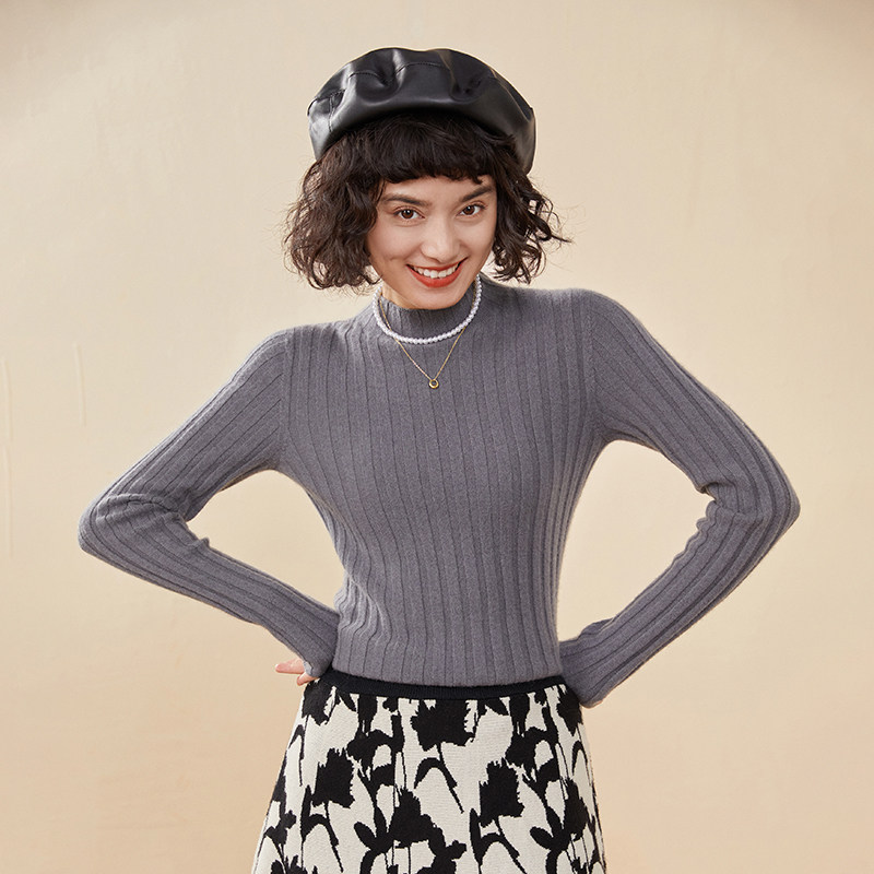 极简风半高领羊绒衫女套头修身坑条针织打底衫保暖毛衣,淘宝优惠券,粉丝福利购,淘宝优惠卷