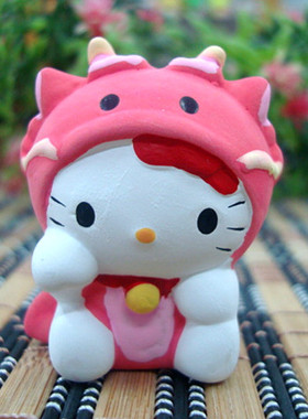 玩偶公仔12生肖kitty摆件特价