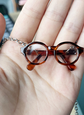 胸前一副小眼镜搞怪项链