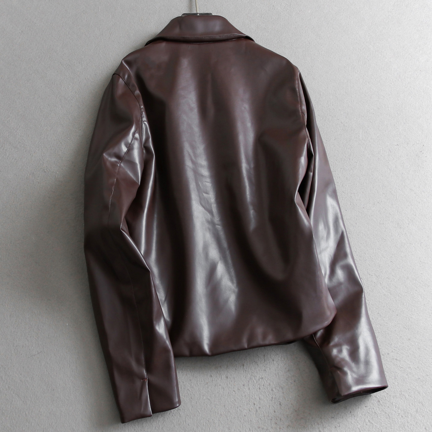 纯色百搭翻领单排扣夹棉加厚保暖2025秋季新款长袖外套女皮衣B029,淘宝优惠券,粉丝福利购,淘宝优惠卷