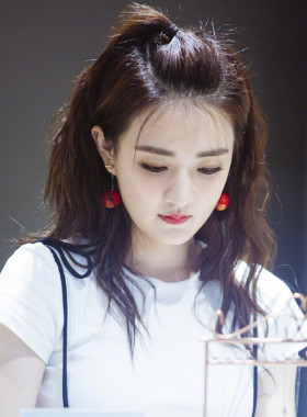 wengen徐璐同款樱桃耳环女