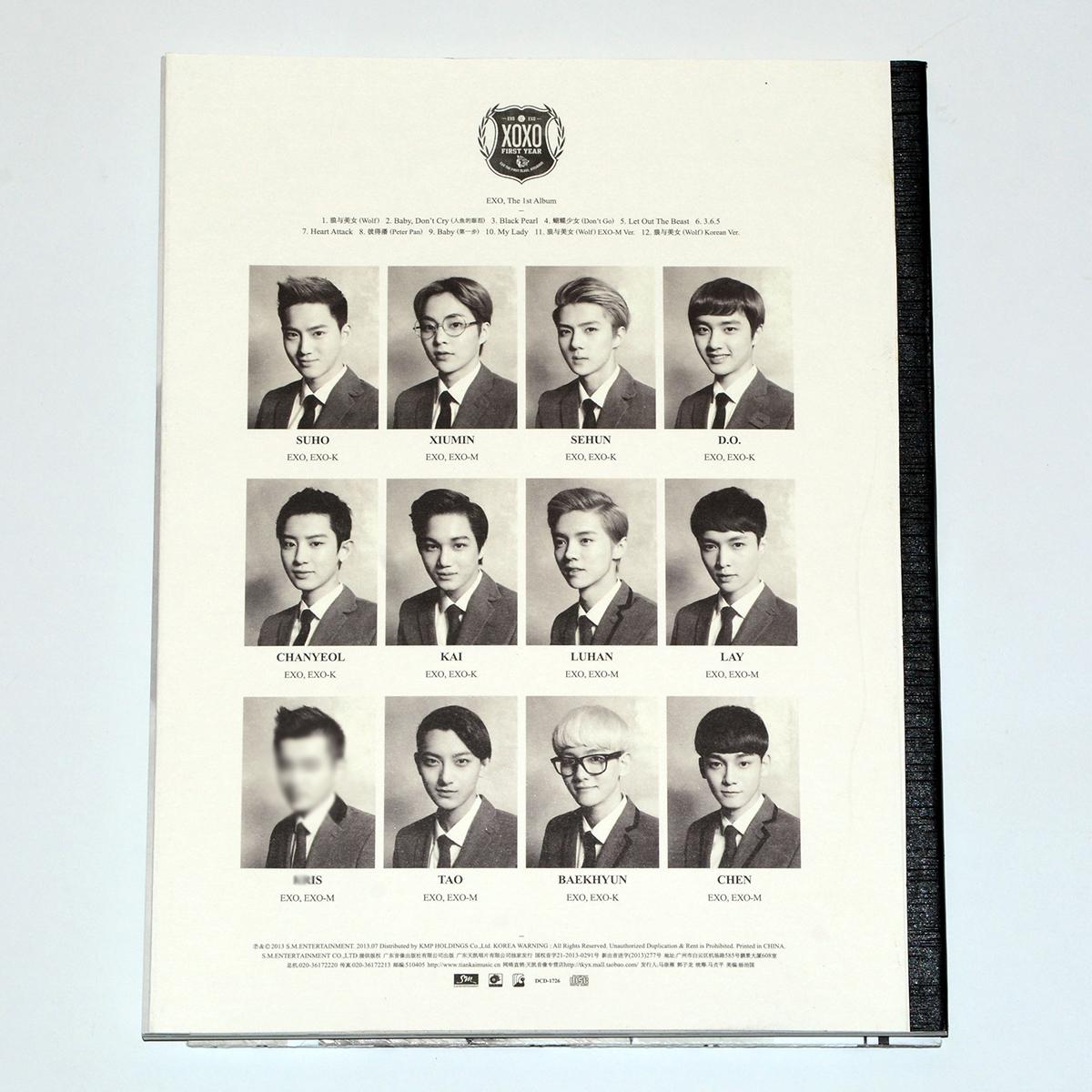 正版专辑EXO-M 1st Album XOXO Hugs Ver 亲亲抱抱 CD+歌词册海报 - 图2