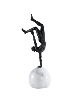 【可开票】金属刀锋人物雕塑摆件