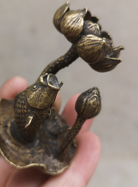 古玩铜器收藏仿古做旧黄铜荷花和鱼组合小号香插烧香家居摆件礼品