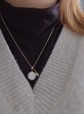 Cloudcity精致复古气质女人白纽扣珍珠吊坠可调节925银镀金项链