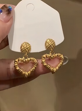 欧美个性褶皱纹路爱心耳环