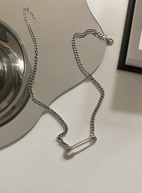 高级项链锁骨链小众颈链设计感别针创意趣味冷淡风气质简约时尚潮