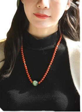 红竹石项链 碧玉顶珠