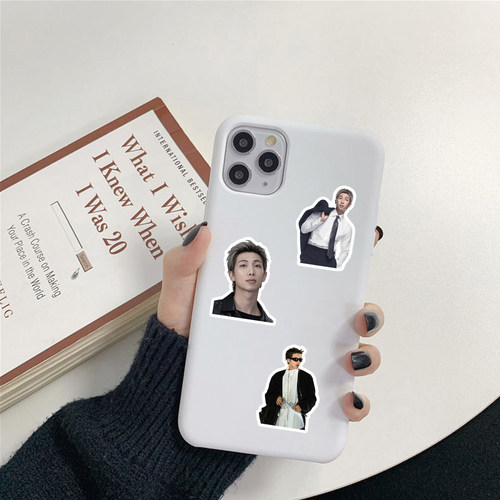 102张男团BTS贴纸氛围感偶像男神周边帅照diy桌面手机壳贴画自粘 - 图3