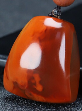 墨雨轩男女款南红玛瑙原石