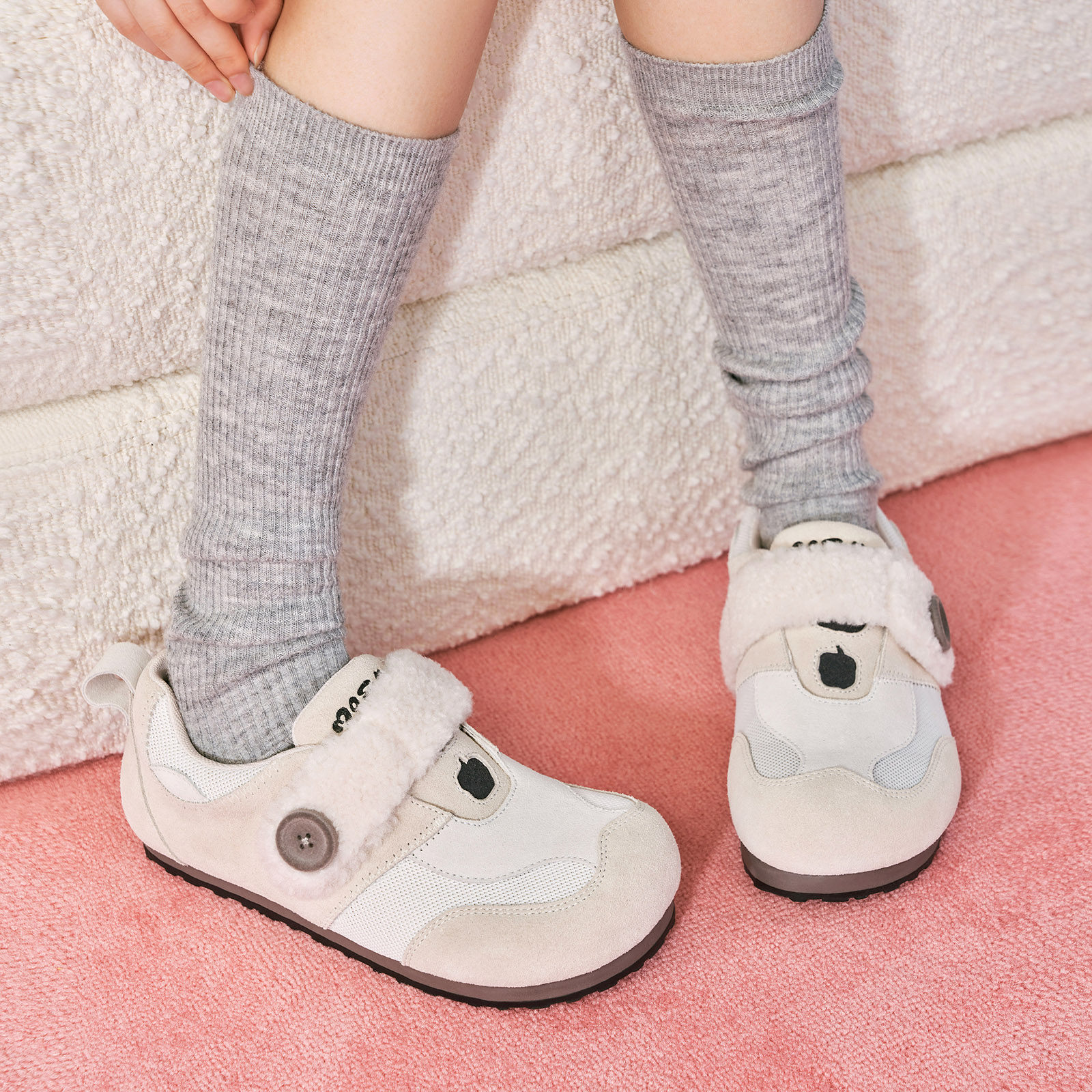 玛速主义2025年春季新款时尚魔术贴休闲鞋圆头百搭单鞋轻便平底鞋,淘宝优惠券,粉丝福利购,淘宝优惠卷