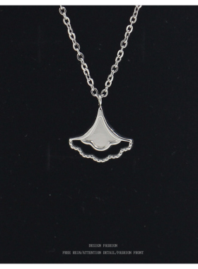 银杏叶项链女锁骨链气质简约轻奢小众设计感饰品温柔冷淡风不掉色