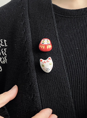 ▲现货 大大儿童商店 日本美浓烧手工陶瓷胸针达摩招财猫新年开运