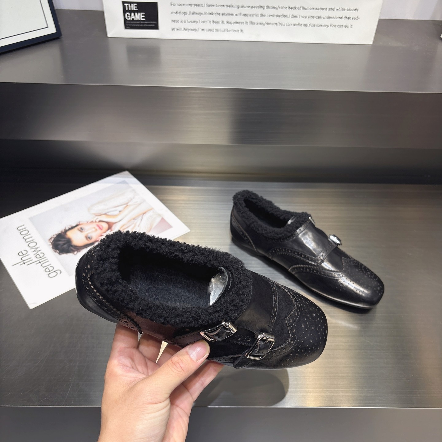 英伦风牛皮加绒小皮鞋女2025冬季新款皮带扣显瘦百搭保暖乐福鞋女,淘宝优惠券,粉丝福利购,淘宝优惠卷