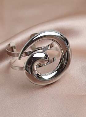 欧美风格金属光亮面项链