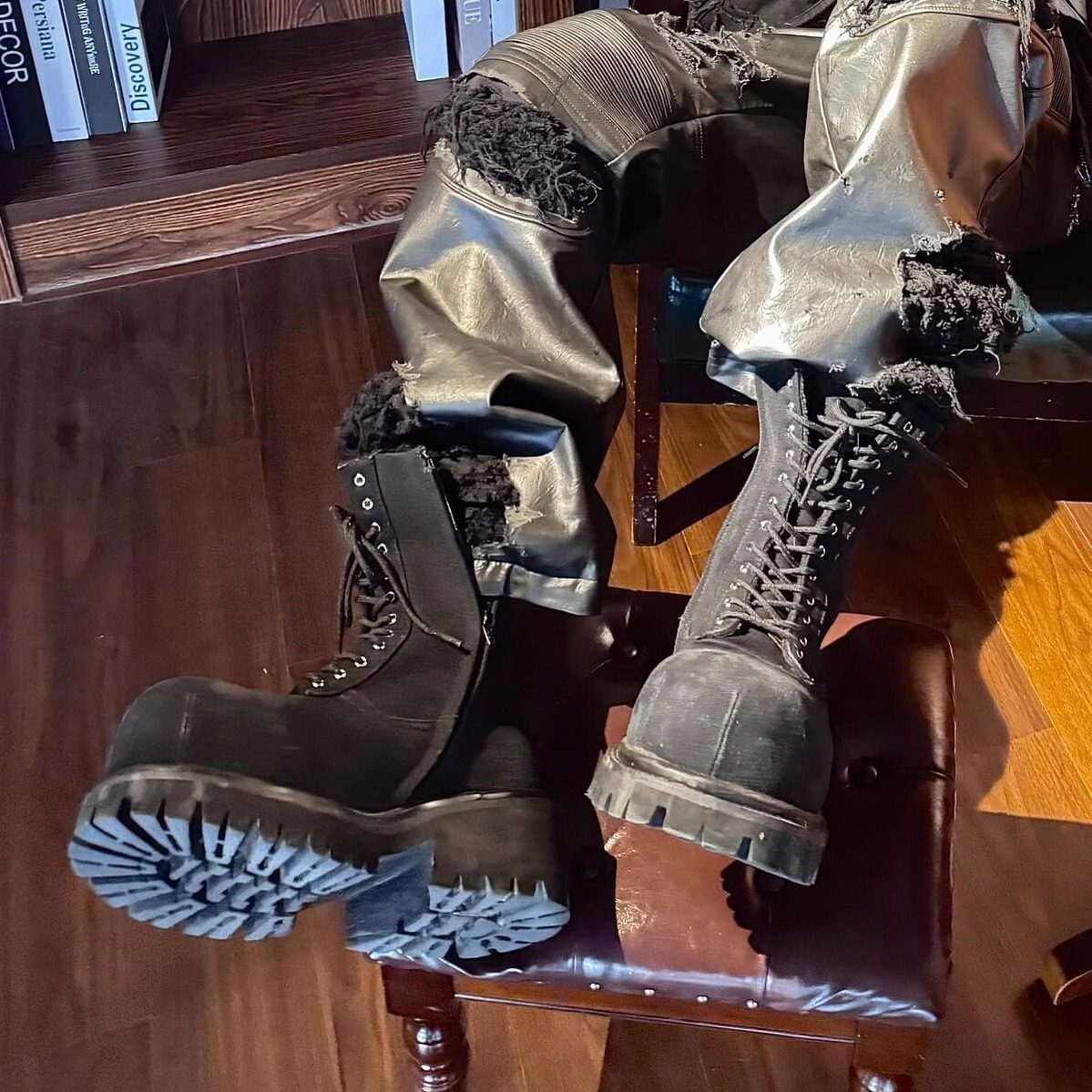 复古做旧马丁靴男暗黑骑士靴沙漠米奇大头机车靴厚底增高工装短靴,淘宝优惠券,粉丝福利购,淘宝优惠卷