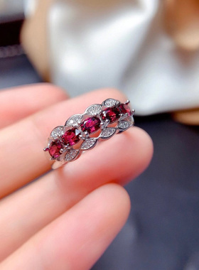 天然镁铝玫红石榴石戒指指环乌鸽