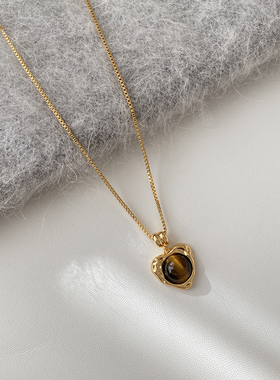 虎眼石爱心项链女高级感