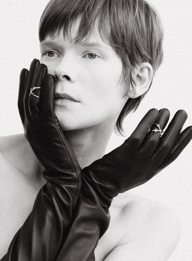 银色蓝宝石交叉圆环女士戒指