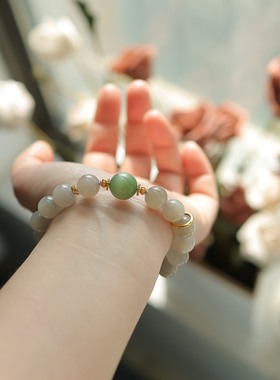 天然和田玉10mm烟紫圆珠单圈手串精致百搭   货号16207