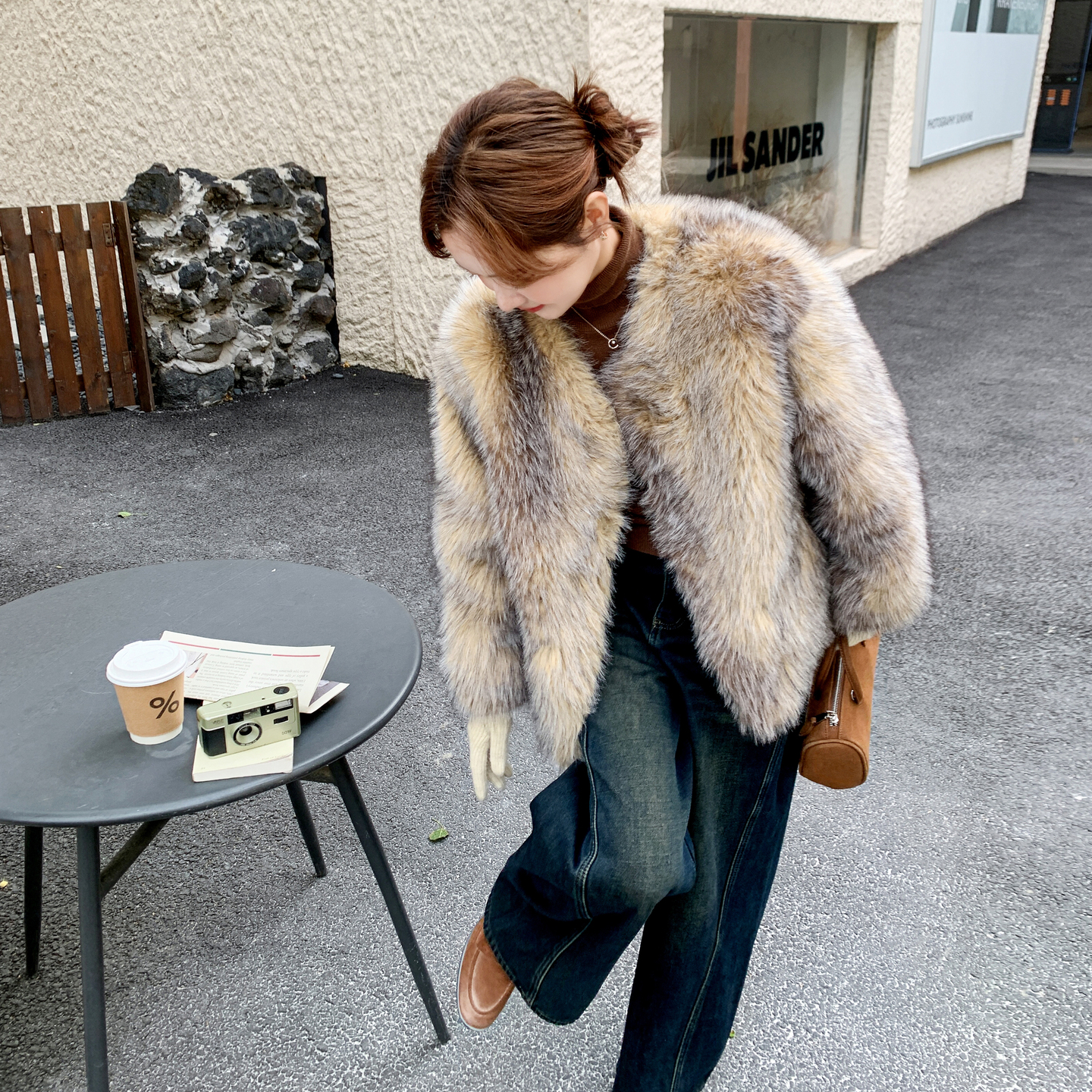 【新款首发】气质重工挑染环保皮草短外套 2579-P255-K388 - 图1