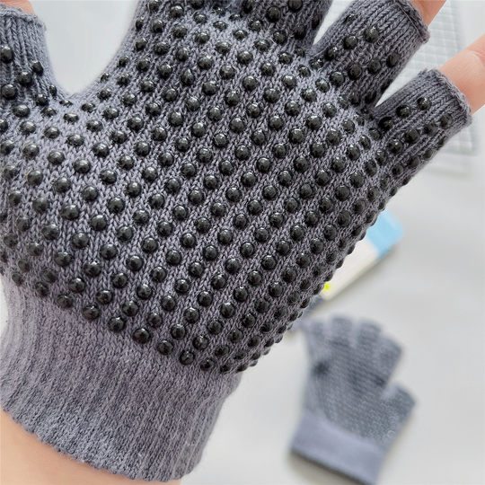 Professional non-slip hand protection yoga gloves