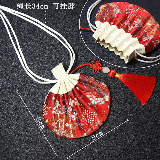 Car pendant, lucky bag, tips bag, peace charm