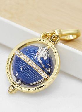 新款外贸饰品珐琅蓝色地球仪皇冠吊坠时尚可活动星球项坠包挂件女
